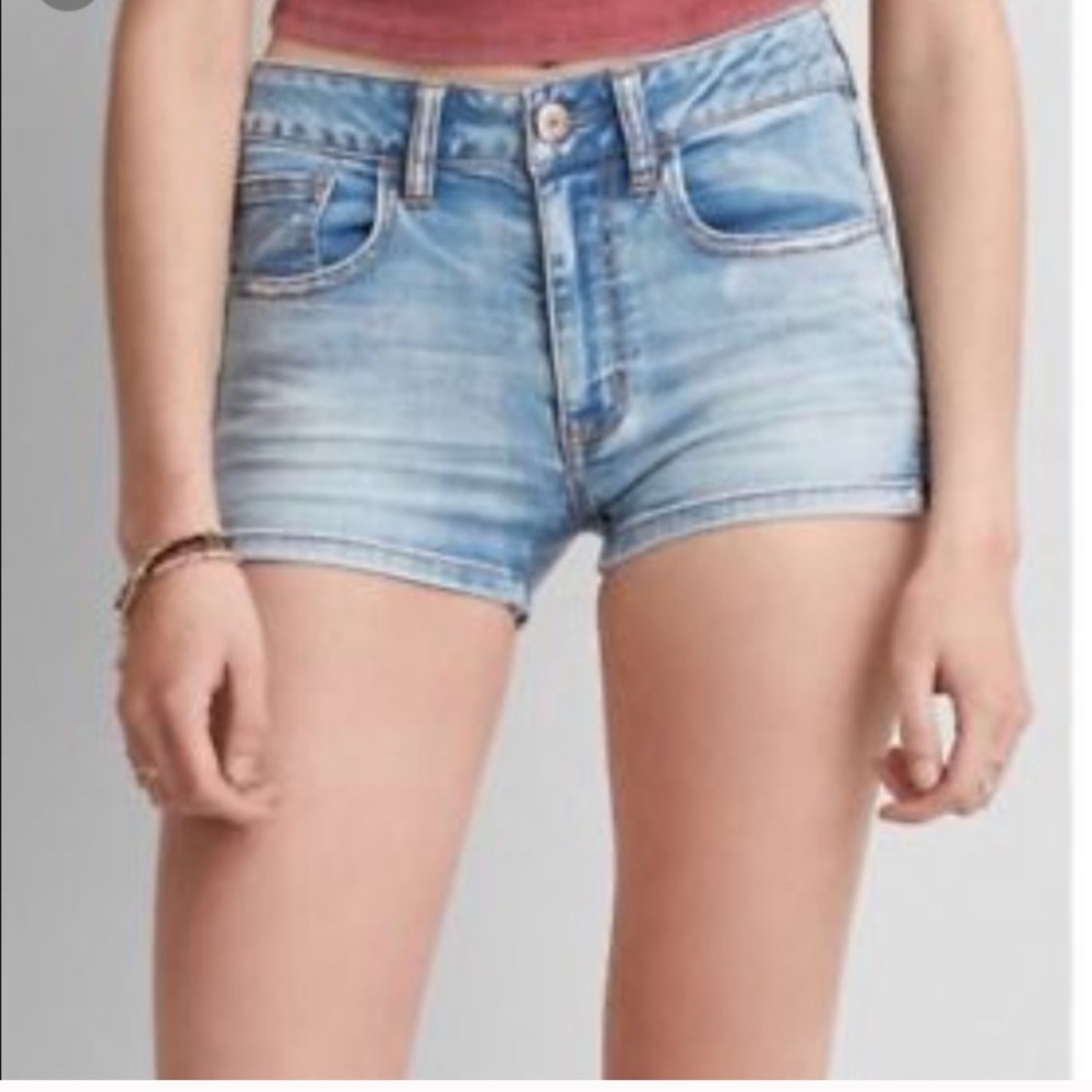 Iight wash Jean shorts